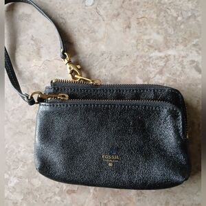 Fossil NWOT Black Leather Dual-Compartment Zip Wristlet with Gold Hardware
